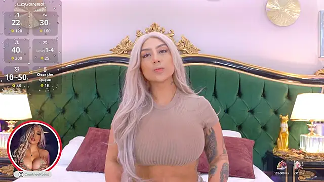 CourtneyRoses online show from 20, 12, 2025