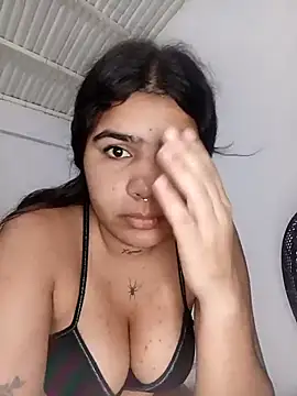 Sashalana online show from 6, 11, 2025