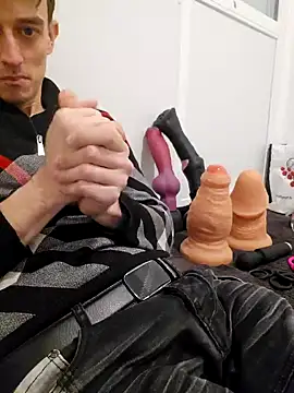 Snapshot of Chrisou73 chatting on 14, 2, 2026 Chrisou73 online show from 14, 2, 2026