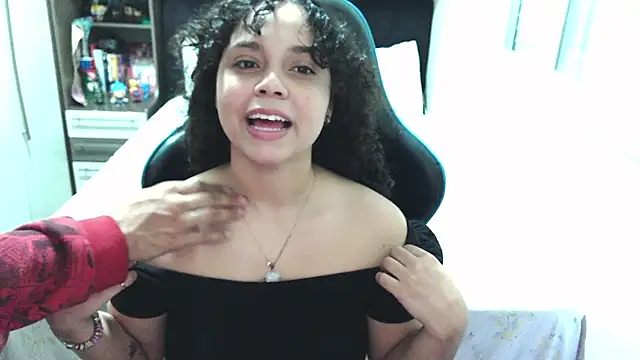 sweetamy326 online show from 11, 6, 2026