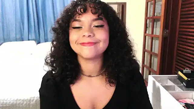 sweetamy326 online show from 22, 2, 2026