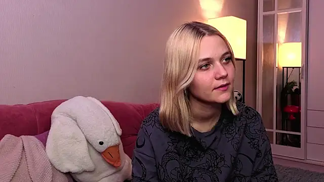 KelleDomin online show from 26, 10, 2025