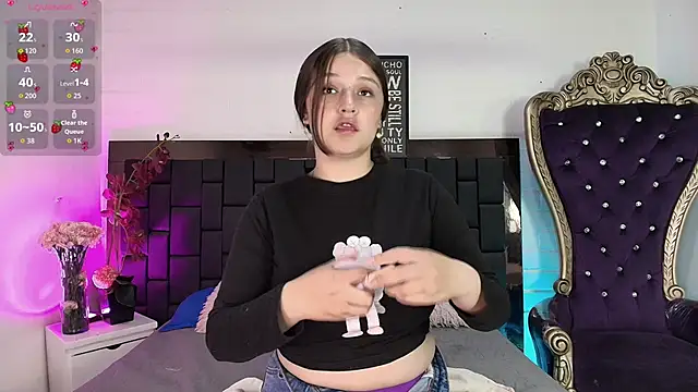 Krystal Heartss online show from 29, 11, 2025