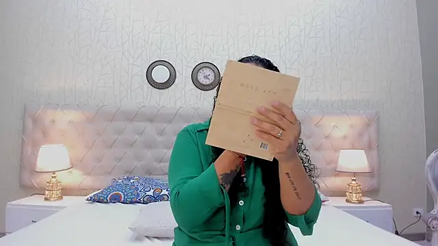 VaniaRose online show from 5, 11, 2025