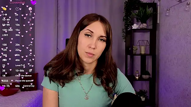 DreamVelour online show from 3, 10, 2025