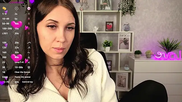 DreamVelour online show from 10, 11, 2025