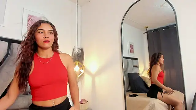 Snapshot of Lia_Roseh chatting on 30, 5, 2026 Lia Roseh online show from 30, 5, 2026