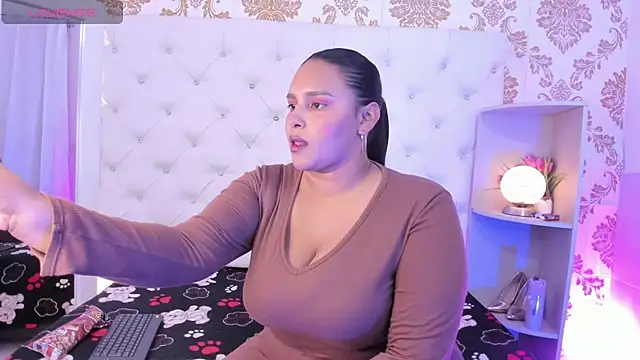 Snapshot of afrodita-Stone chatting on 21, 12, 2025 afrodita-Stone online show from 21, 12, 2025