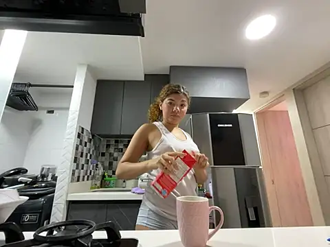 Gaby 002 online show from 2, 11, 2025