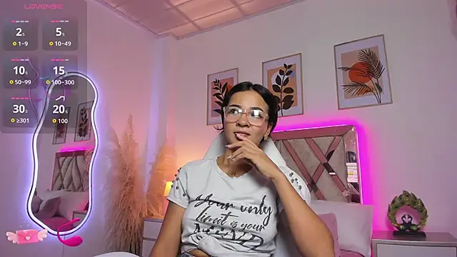 akira 09  online show from 11, 11, 2025