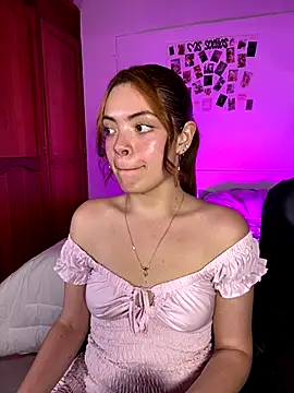 Snapshot of Bleer_Rousse chatting on 30, 10, 2025 Bleer Rousse online show from 30, 10, 2025