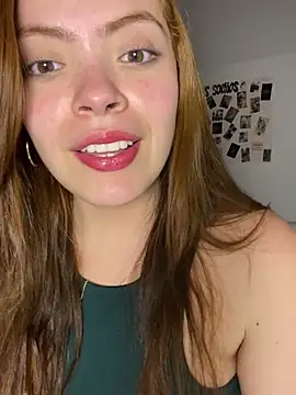 Snapshot of Bleer_Rousse chatting on 11, 11, 2025 Bleer Rousse online show from 11, 11, 2025