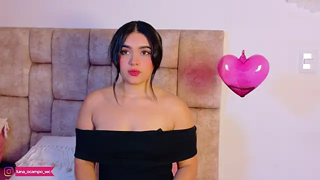 LunaOcampo  online show from 14, 1, 2026