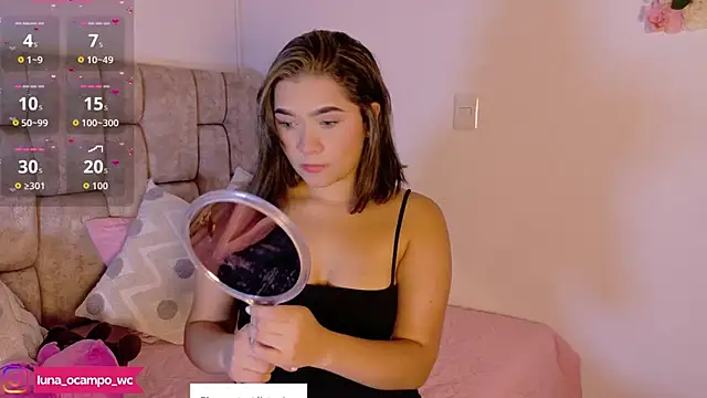 LunaOcampo  online show from 15, 10, 2025