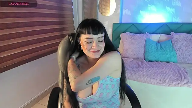 Antonela vargas online show from 28, 3, 2026