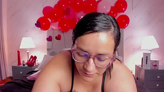 Michell Monet online show from 13, 2, 2026