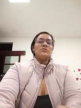 Michell Monet online show from 23, 3, 2026