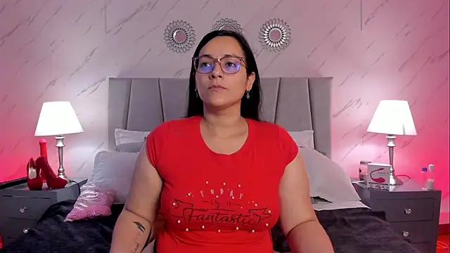 Snapshot of Michell_Monet chatting on 20, 11, 2025 Michell Monet online show from 20, 11, 2025