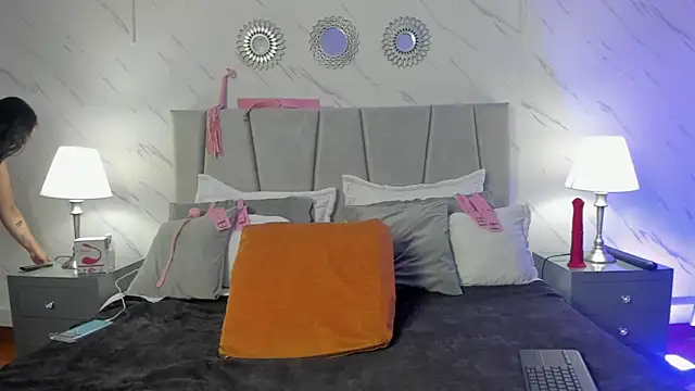 Snapshot of Michell_Monet chatting on 29, 10, 2025 Michell Monet online show from 29, 10, 2025