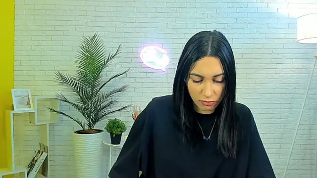 LizFall online show from 23, 9, 2025