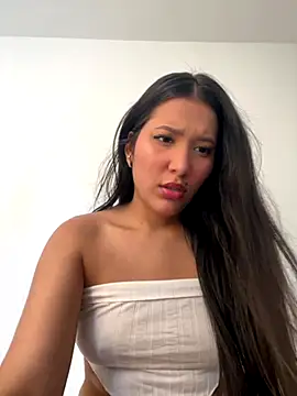 IsabellaJoness  online show from 4, 10, 2025