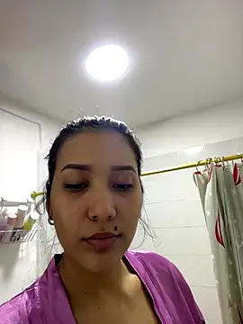 IsabellaJoness  online show from 5, 11, 2025