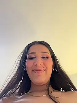 Snapshot of IsabellaJoness_ chatting on 24, 2, 2026 IsabellaJoness online show from 24, 2, 2026