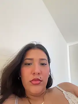 IsabellaJoness  online show from 7, 3, 2026