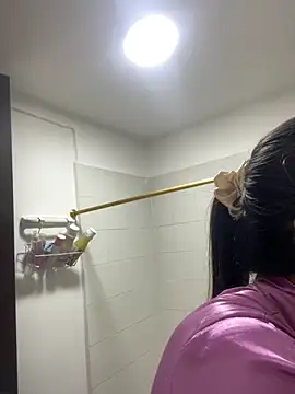 IsabellaJoness  online show from 3, 11, 2025