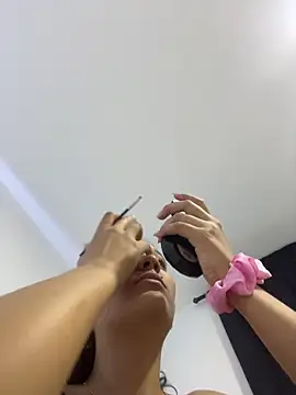 IsabellaJoness  online show from 22, 3, 2026