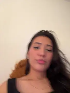 IsabellaJoness  online show from 1, 4, 2026