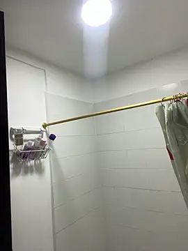 IsabellaJoness  online show from 27, 10, 2025