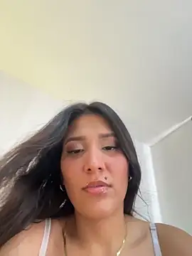 Snapshot of IsabellaJoness_ chatting on 2, 3, 2026 IsabellaJoness online show from 2, 3, 2026