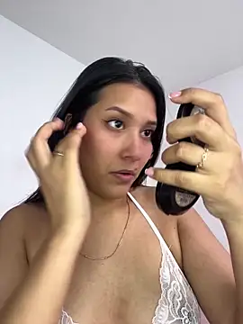 IsabellaJoness  online show from 7, 1, 2026