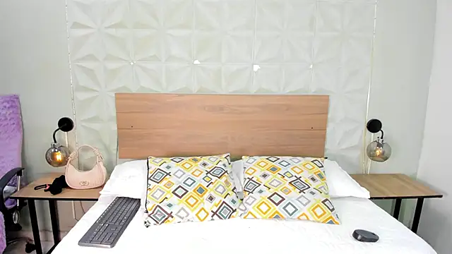 ValeryTrans  online show from 17, 4, 2026