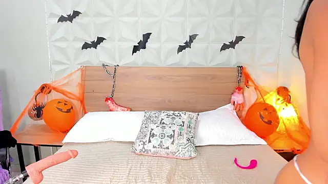 Snapshot of ValeryTrans_ chatting on 25, 10, 2025 ValeryTrans online show from 25, 10, 2025