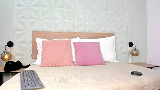 ValeryTrans  online show from 4, 3, 2026