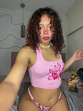 PrettyLia online show from 24, 11, 2025