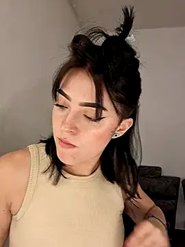 Zafira  online show from 18, 11, 2025