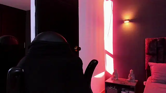 Snapshot of binmontana_ chatting on 9, 2, 2026 binmontana online show from 9, 2, 2026