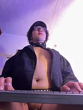 -BlueOpal- online show from 8, 6, 2026