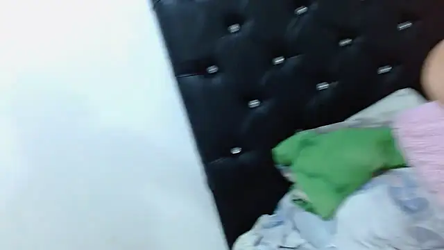 kissandfire online show from 17, 11, 2025