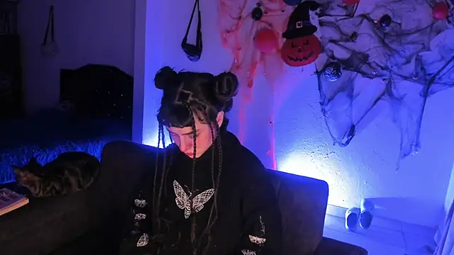 kitty  chs online show from 16, 11, 2025