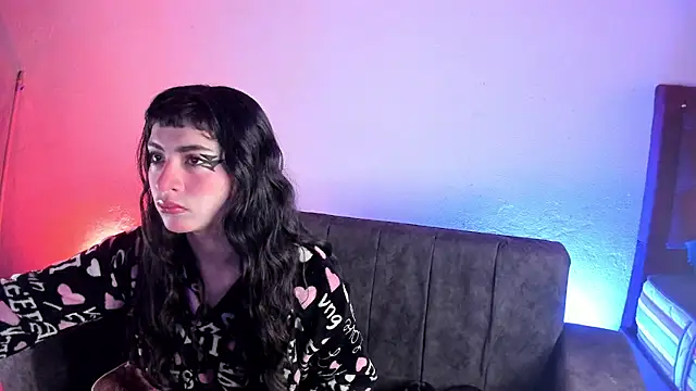 kitty  chs online show from 21, 10, 2025