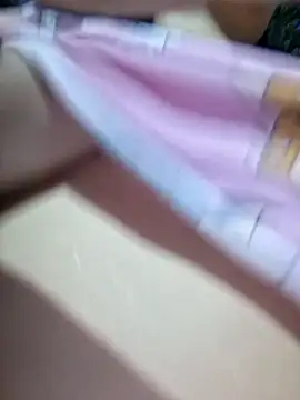 hot-mom22 online show from 10, 4, 2026