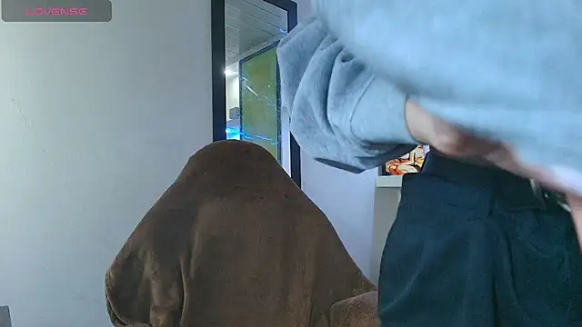 lala clark online show from 8, 10, 2025