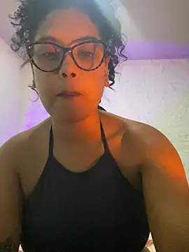 Snapshot of miiabrown18 chatting on 8, 2, 2026 miiabrown18 online show from 8, 2, 2026