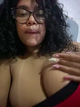 Snapshot of miiabrown18 chatting on 22, 2, 2026 miiabrown18 online show from 22, 2, 2026