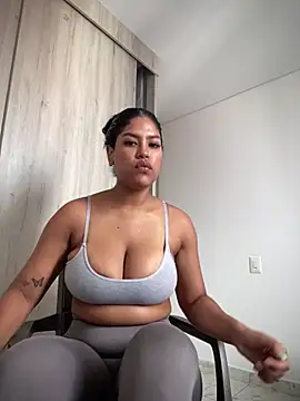 miiabrown18 online show from 22, 10, 2025