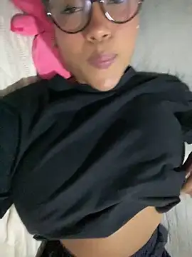 miiabrown18 online show from 22, 11, 2025